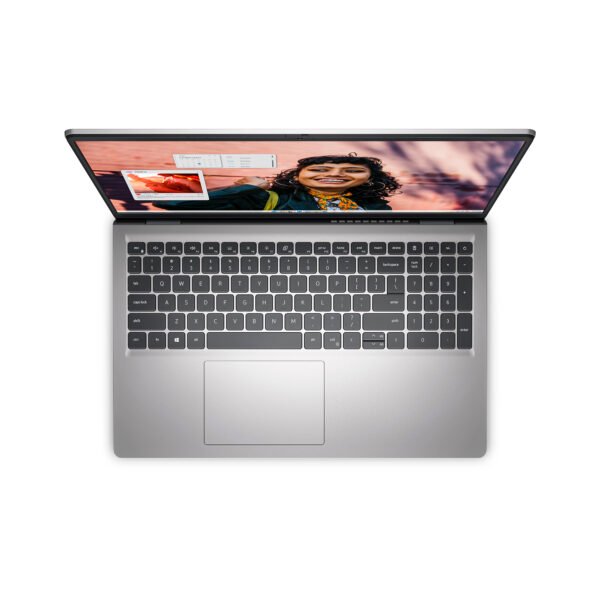 Portátil Dell Inspiron 15 3530 | 15,6" FHD | Intel i5-1334U | RAM 8GB DDR4 | 512GB SSD | Silver — foto 3 de 8